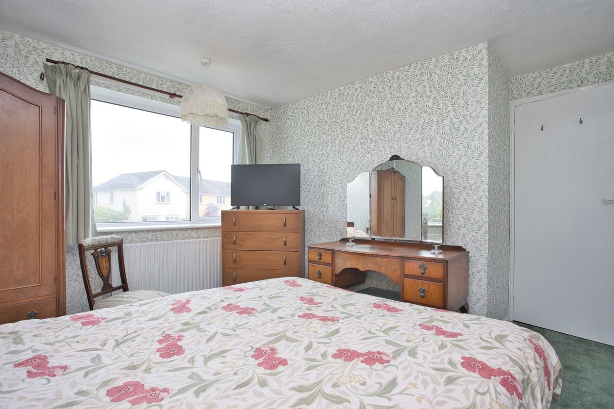 House Terraced for sale in St. Martins Road,Deal Miles & Barr