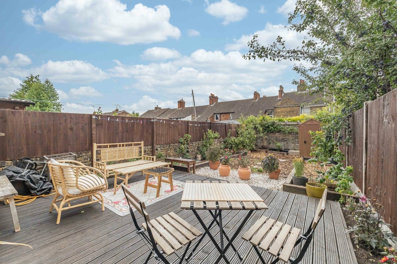 Properties Under Offer in St. Marys Road Faversham