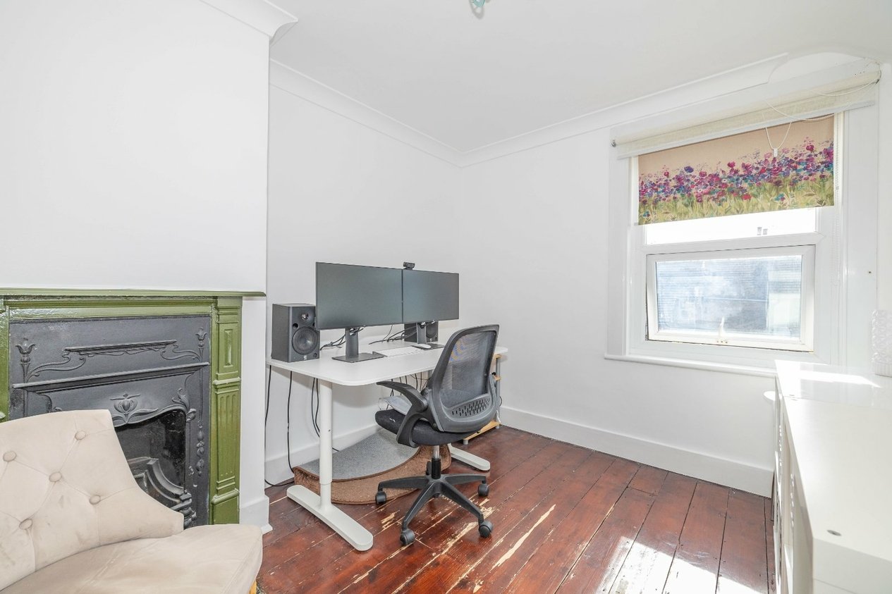 Properties Under Offer in St. Marys Road Faversham