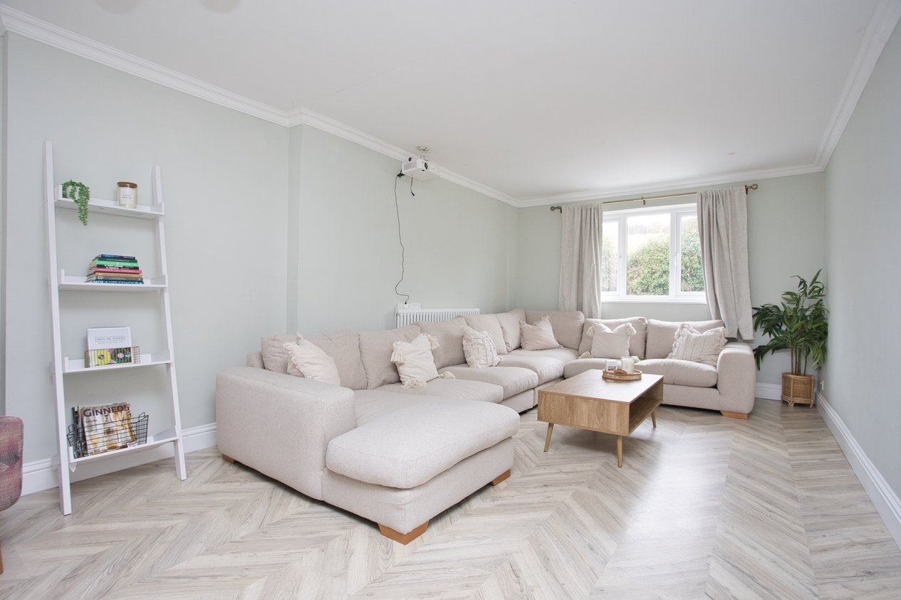 Properties For Sale in St. Marys Road Hythe