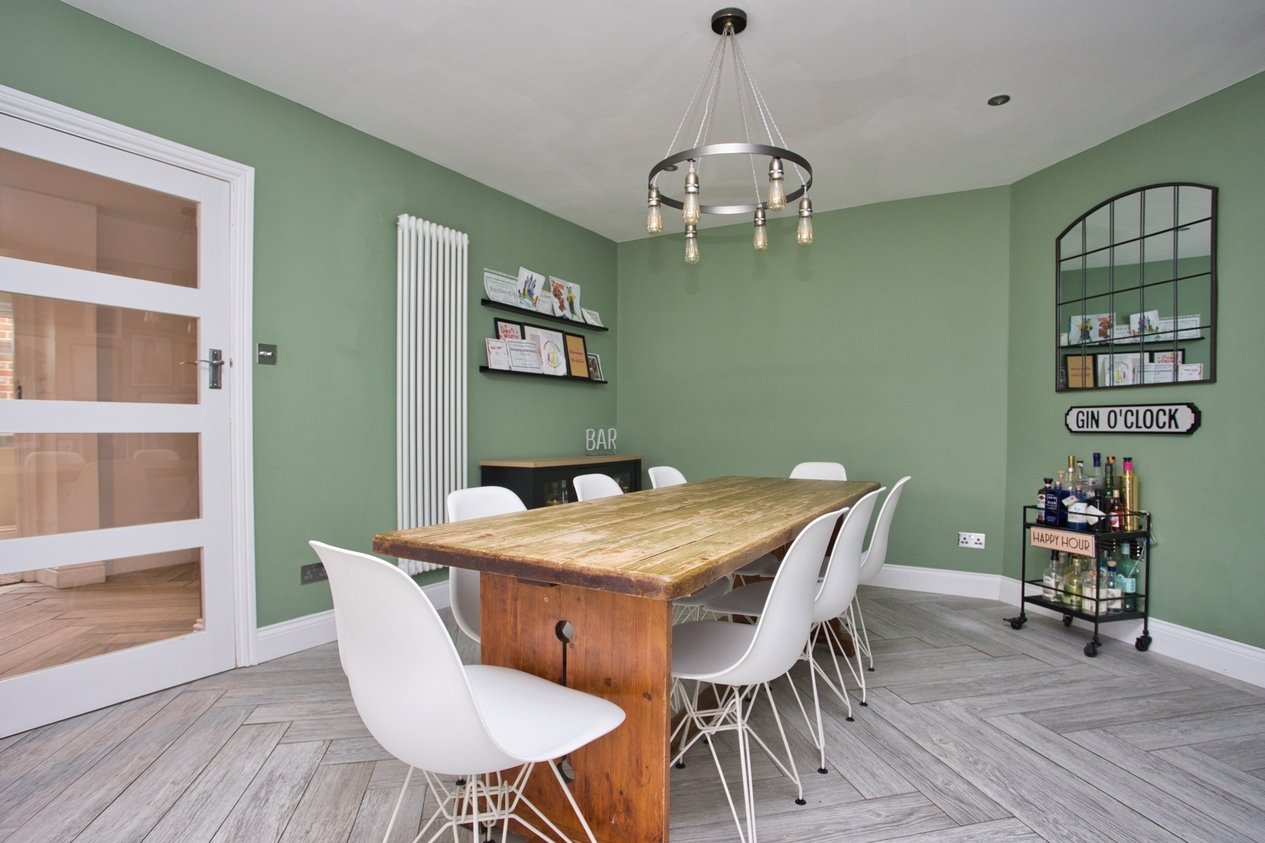 Properties For Sale in St. Marys Road Hythe