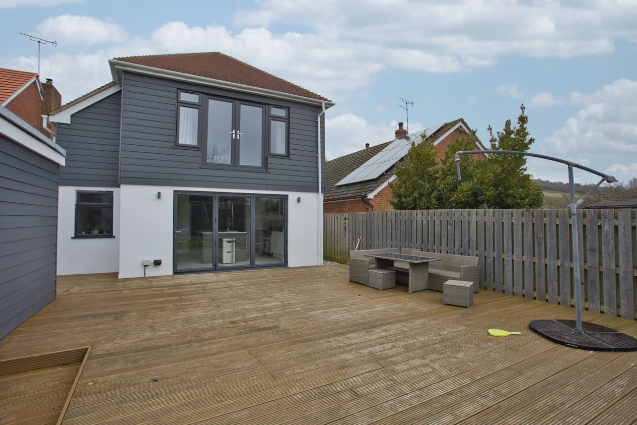 Properties For Sale in St. Marys Road Hythe