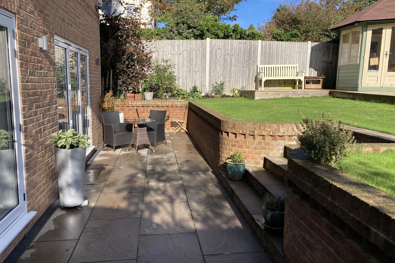 Properties For Sale in St. Mildreds Avenue Ramsgate