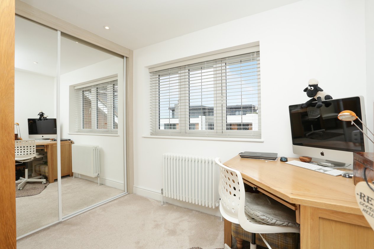 Properties For Sale in St. Mildreds Avenue Ramsgate