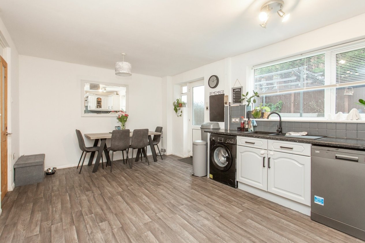 Properties For Sale in St. Nicholas Close  Sturry