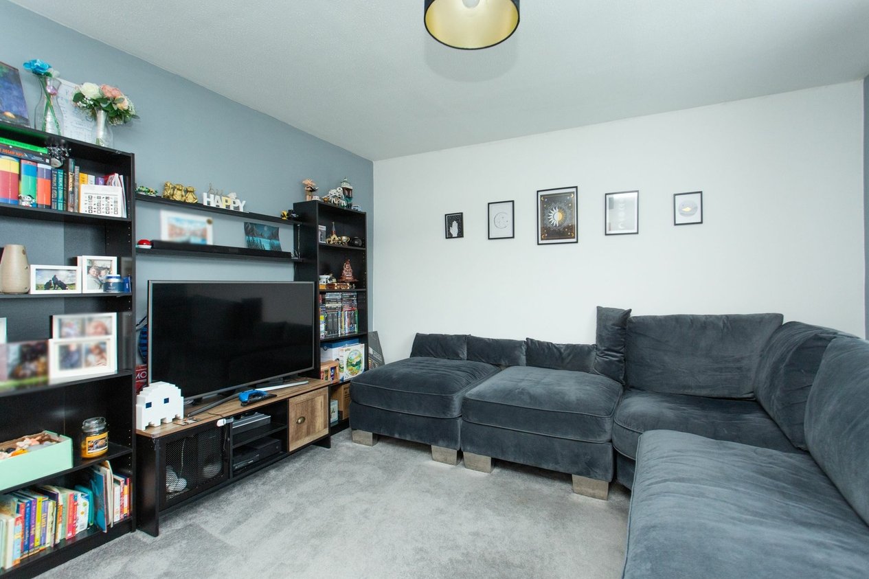 Properties For Sale in St. Nicholas Close  Sturry