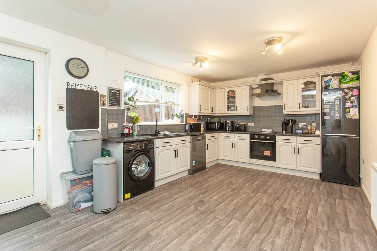 Properties For Sale in St. Nicholas Close  Sturry