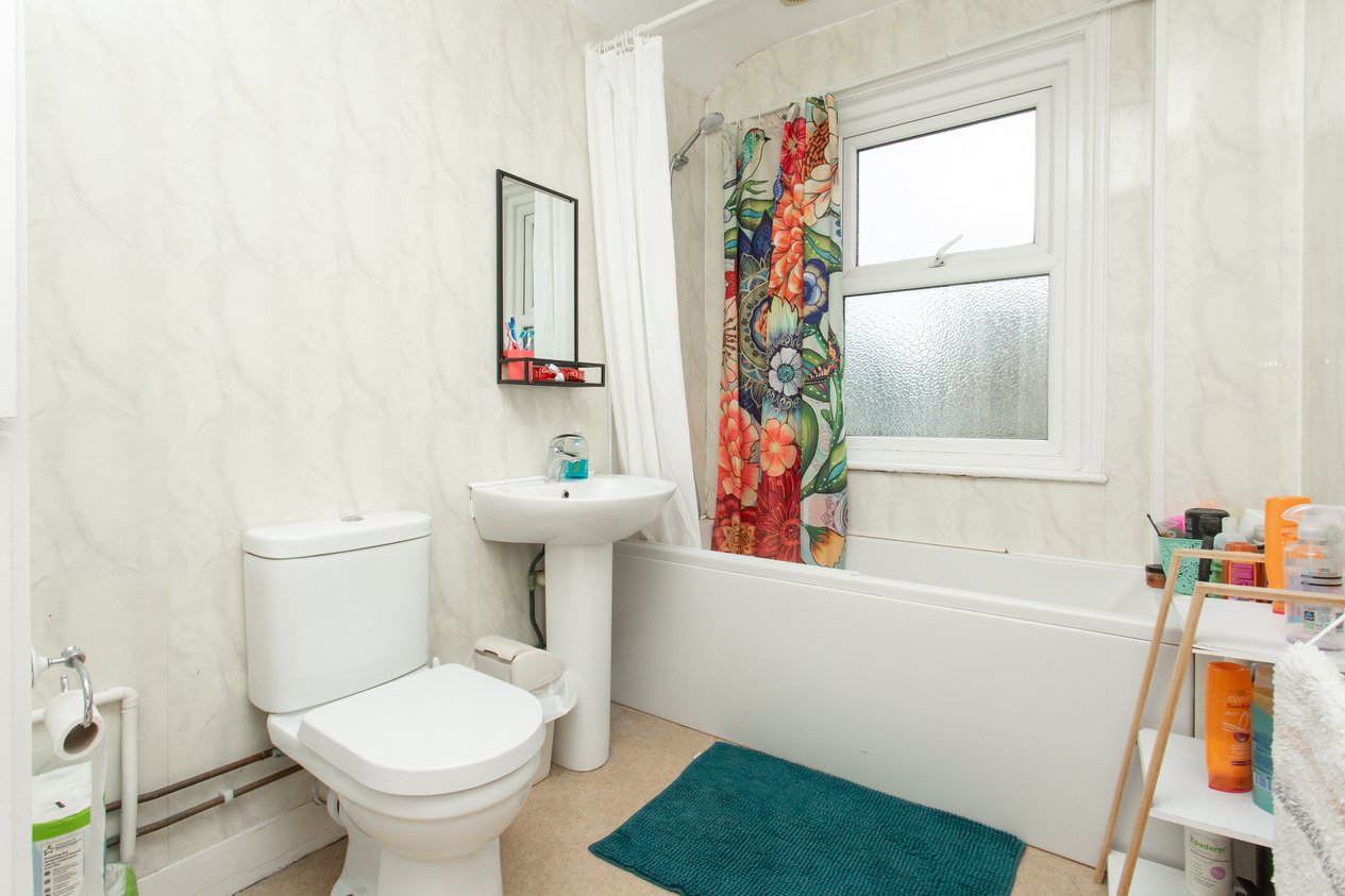 Properties Under Offer in St. Peters Grove Canterbury