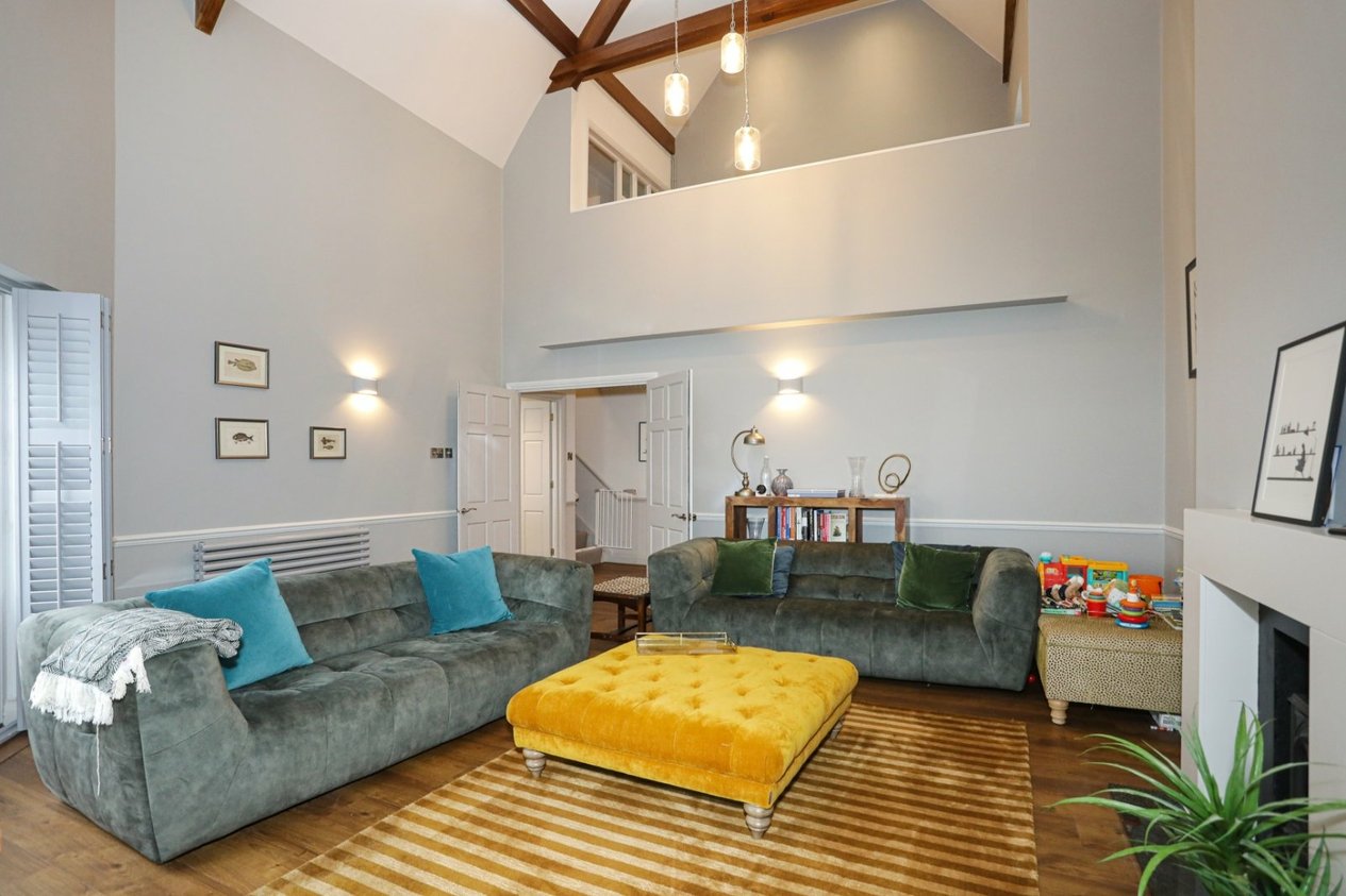 Properties For Sale in St. Peters Lane Canterbury