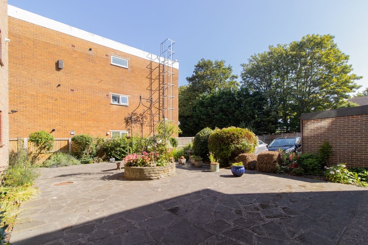 Properties For Sale in St. Peters Park Road  Broadstairs