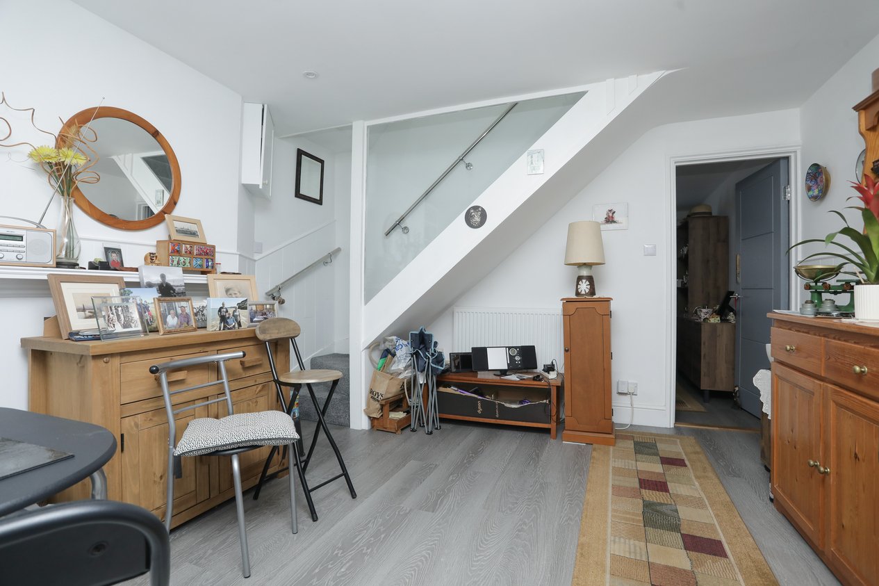 Properties Under Offer in St. Peters Place Canterbury