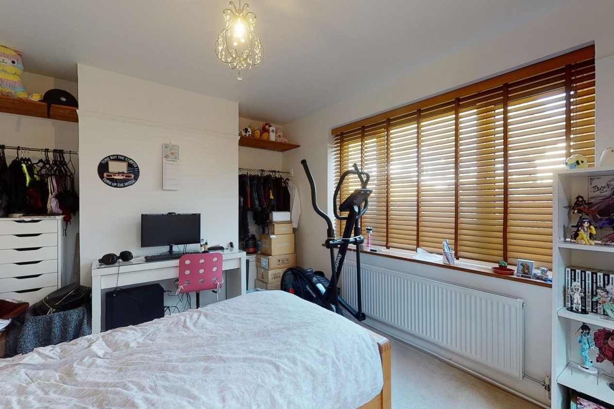 Properties For Sale in Stanbury Crescent 