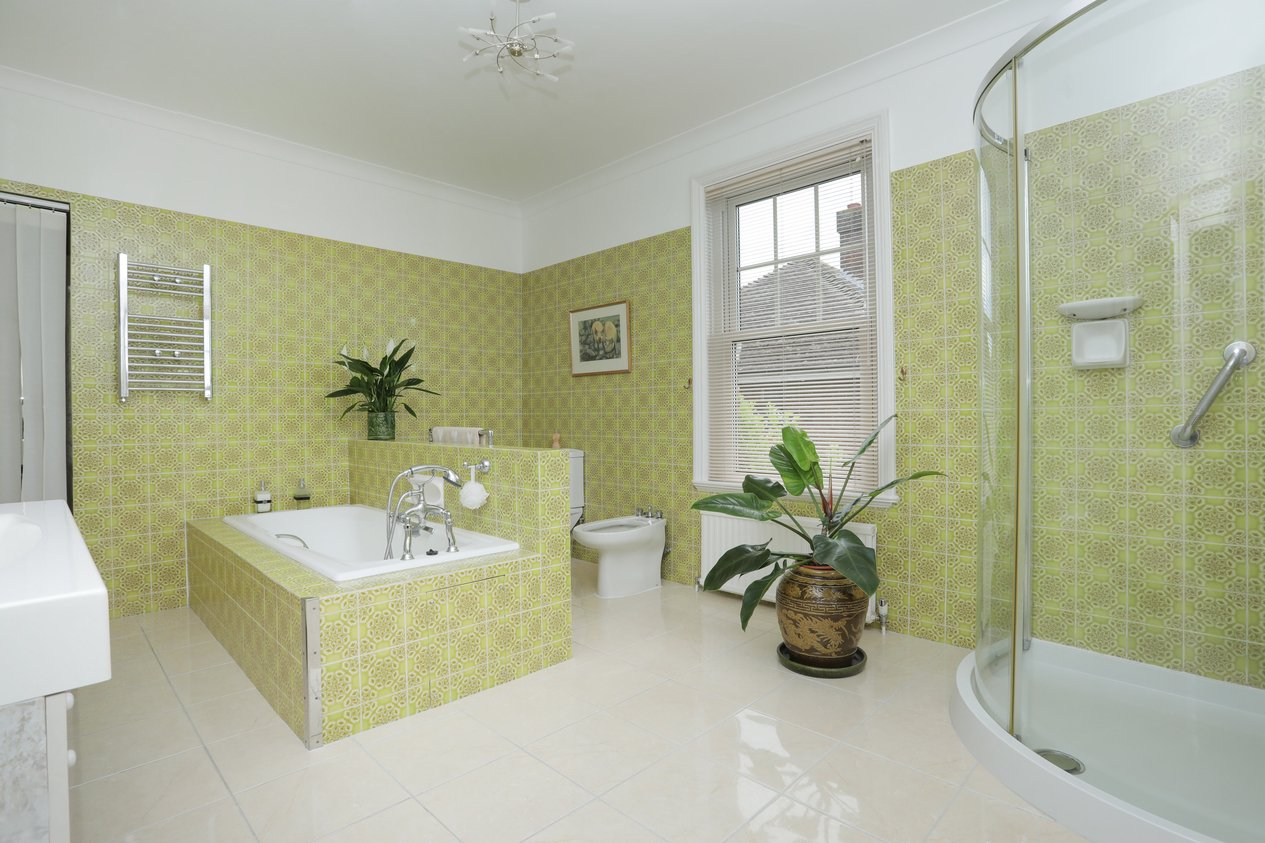 Properties Under Offer in Stancomb Avenue Ramsgate