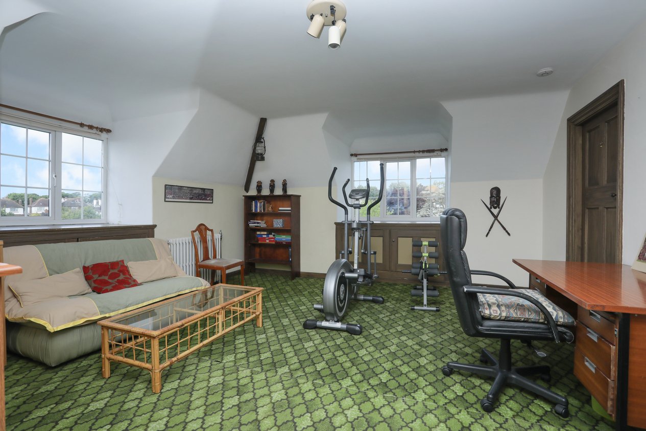 Properties Under Offer in Stancomb Avenue Ramsgate