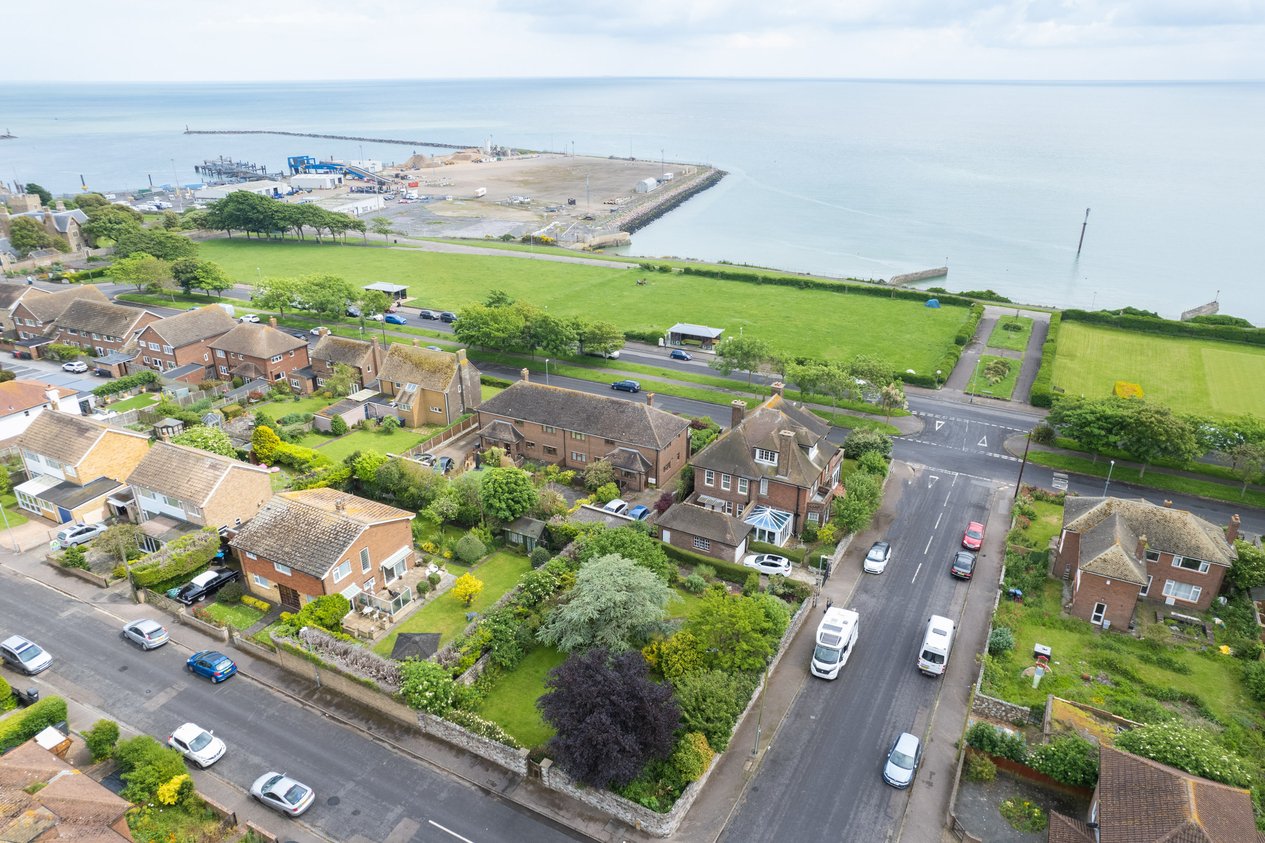 Properties Under Offer in Stancomb Avenue Ramsgate