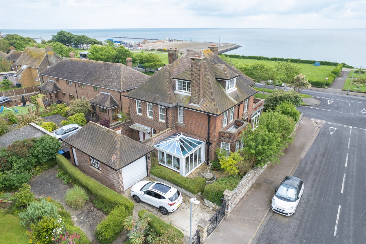 Properties Under Offer in Stancomb Avenue Ramsgate