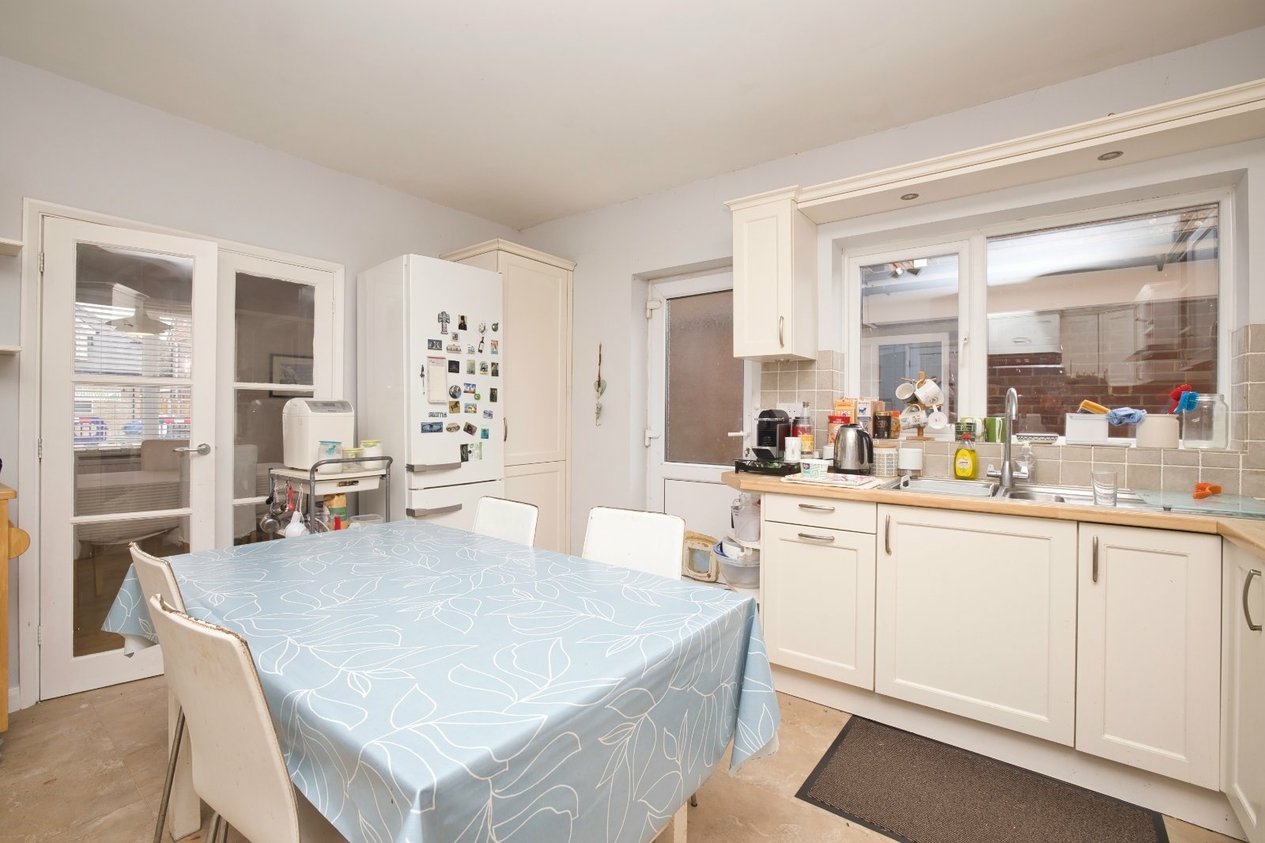 Properties For Sale in Stanley Road Broadstairs