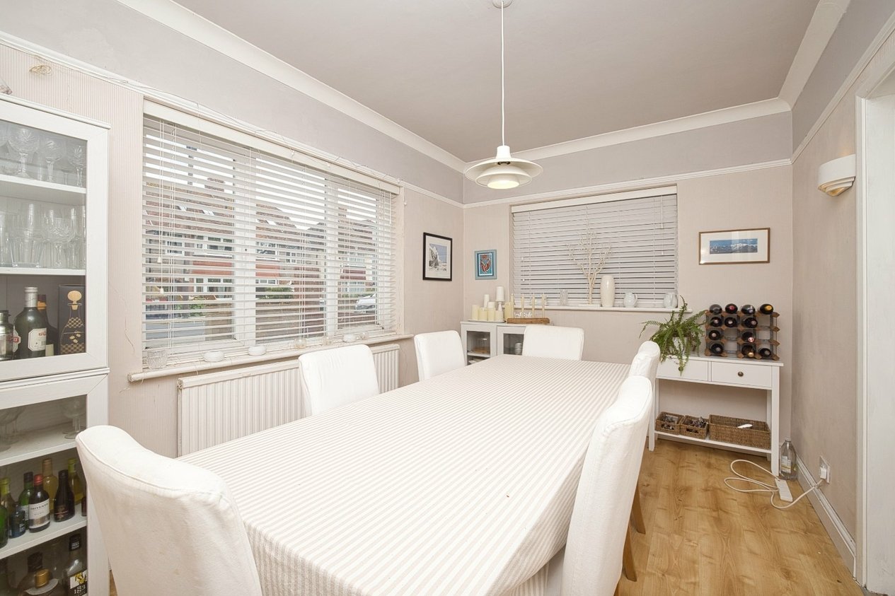 Properties For Sale in Stanley Road Broadstairs