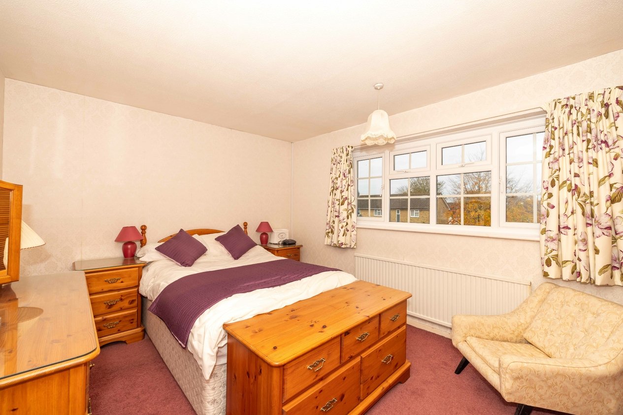 Properties Under Offer in Stanmore Court Canterbury