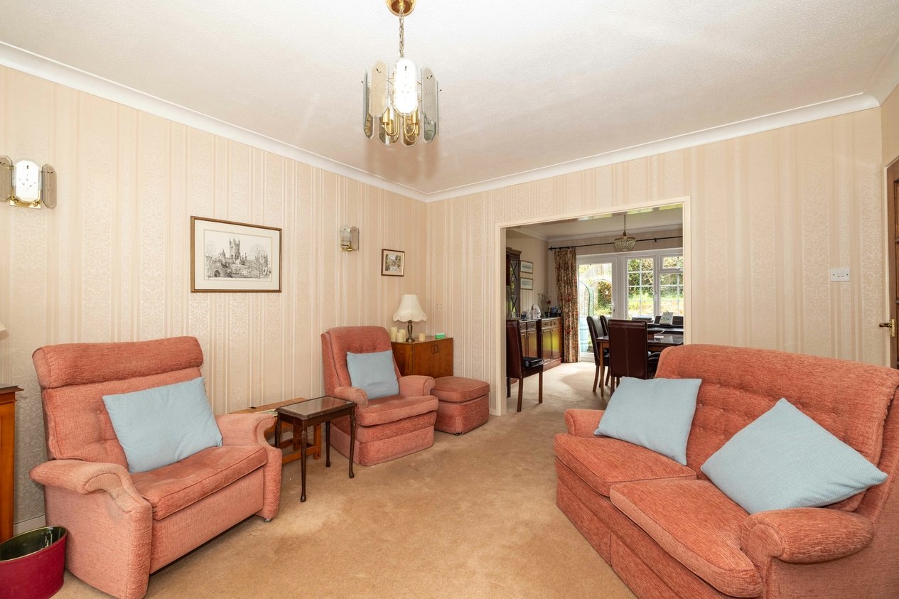Properties Under Offer in Stanmore Court Canterbury
