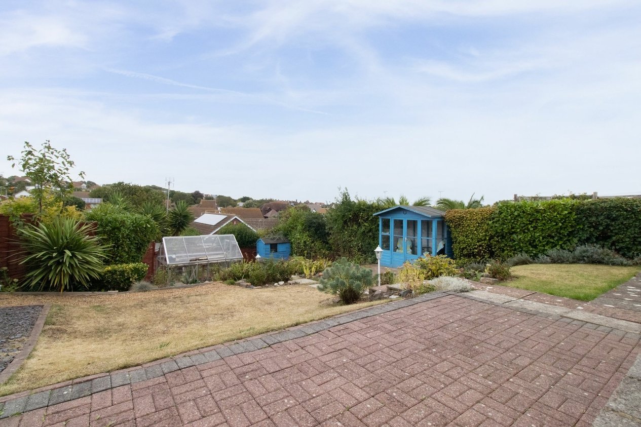 Properties For Sale in Staplehurst Avenue  Broadstairs