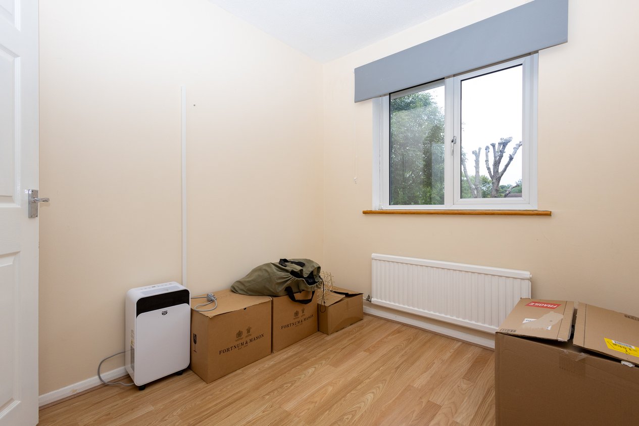 Properties Under Offer in Star Lane Folkestone
