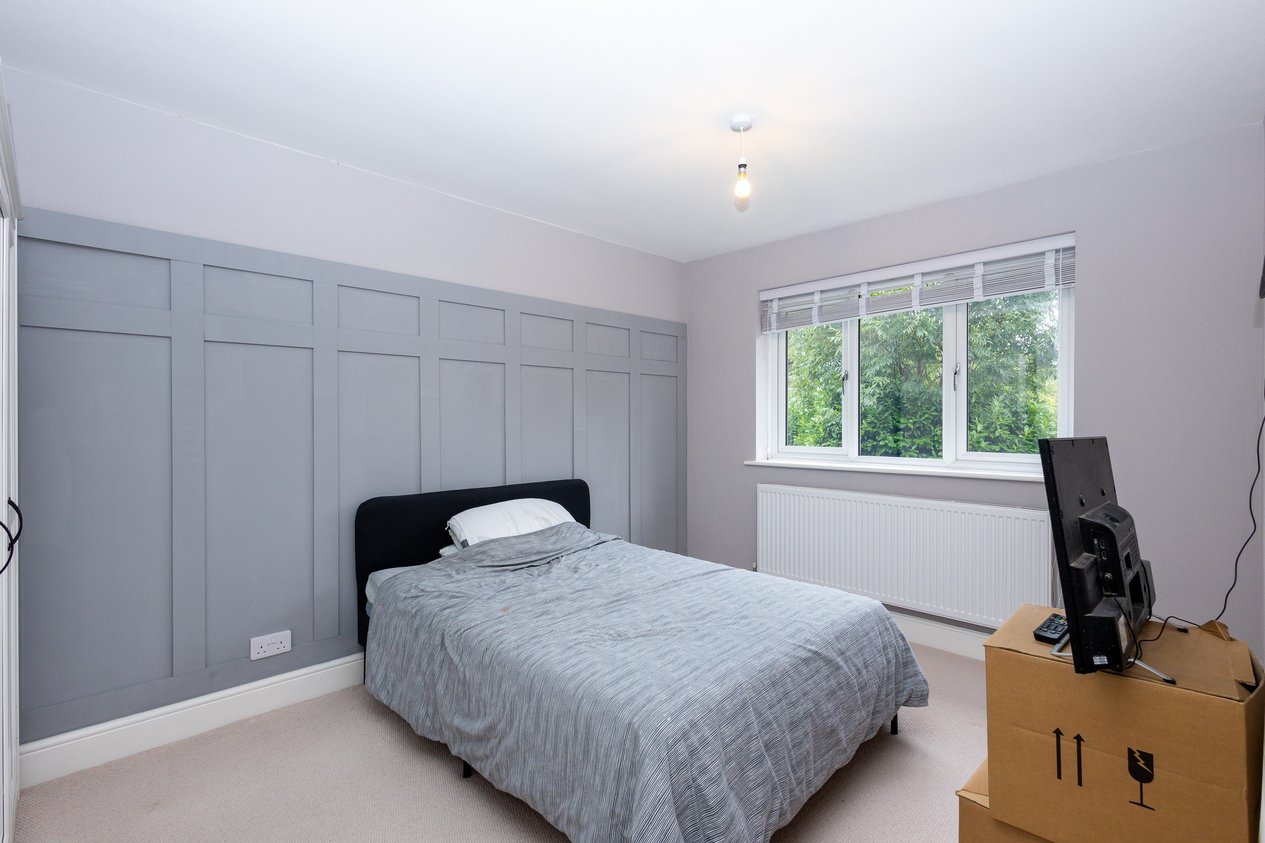 Properties Under Offer in Star Lane Folkestone