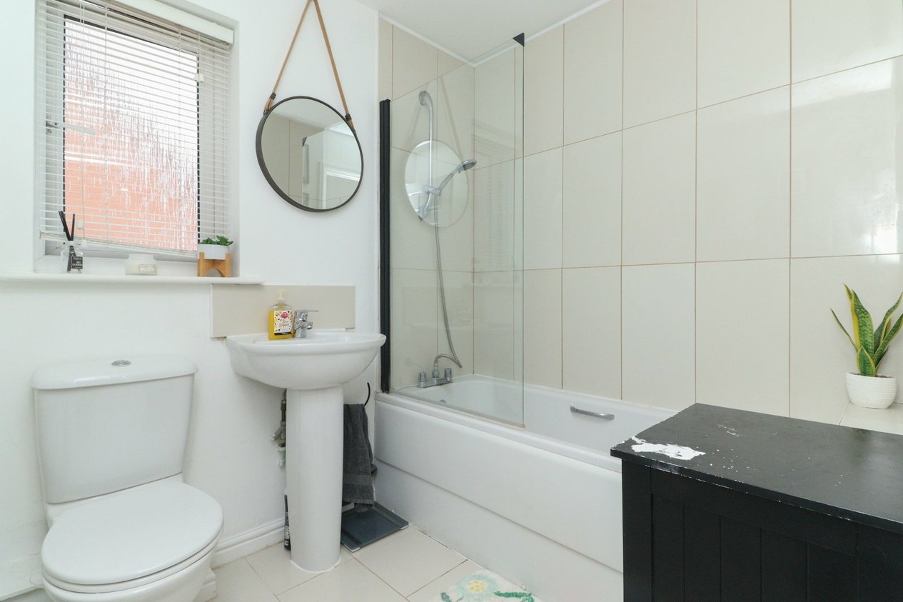 Properties For Sale in Star Lane Link Margate