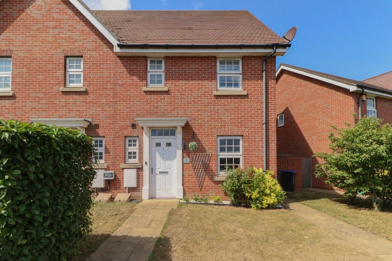 Properties For Sale in Star Lane Link Margate