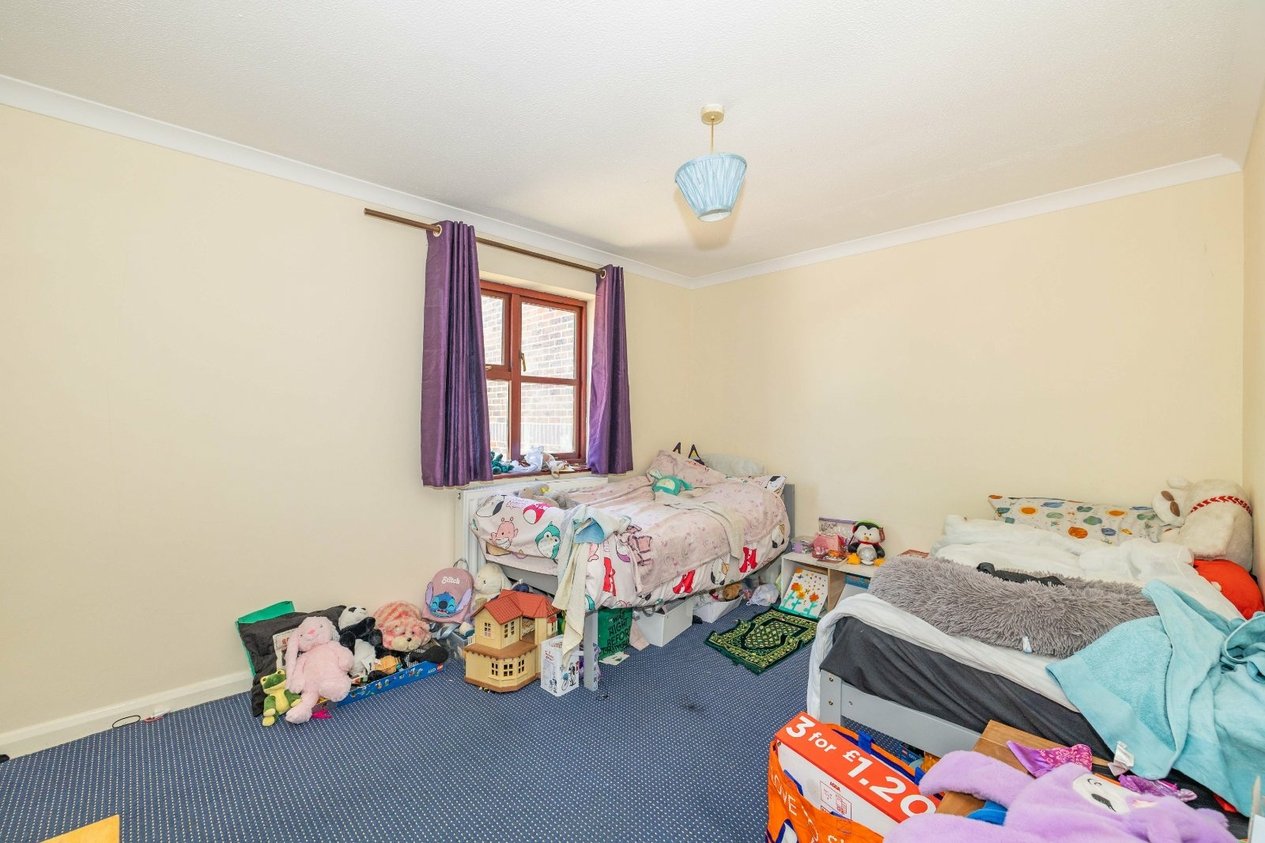 Properties For Sale in Starle Close Canterbury