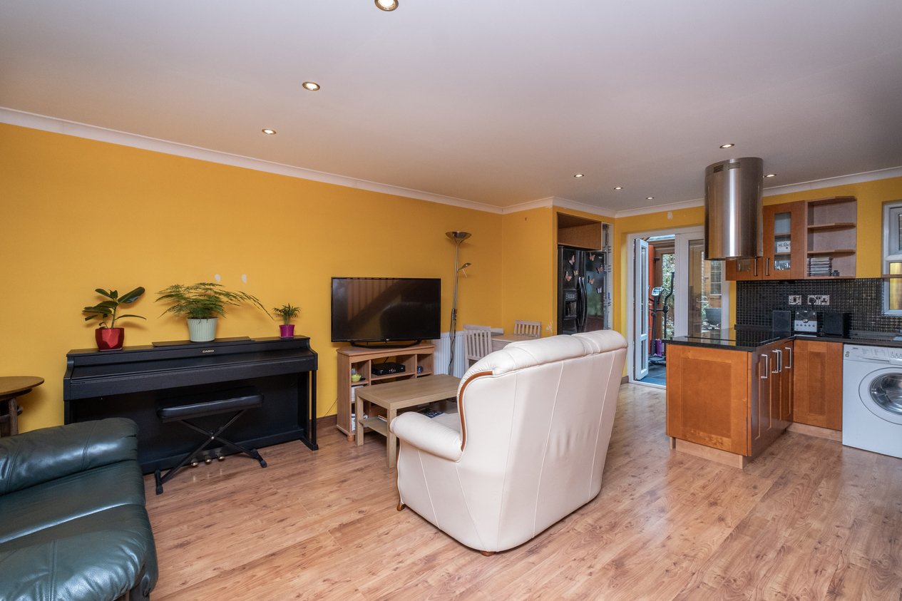 Properties For Sale in Starle Close Canterbury
