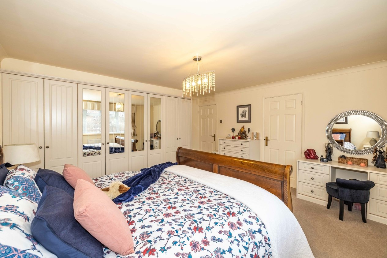 Properties For Sale in Station Road Sittingbourne