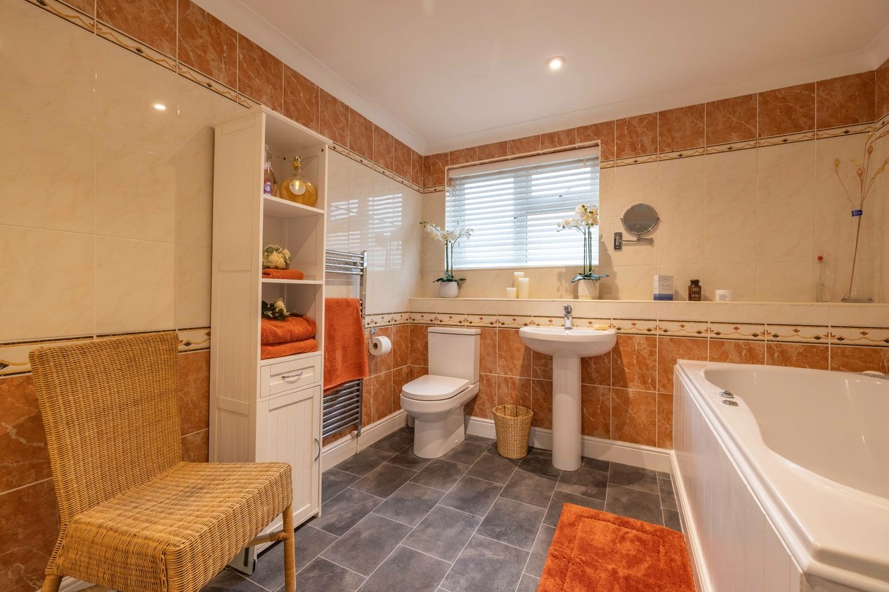 Properties For Sale in Station Road Sittingbourne