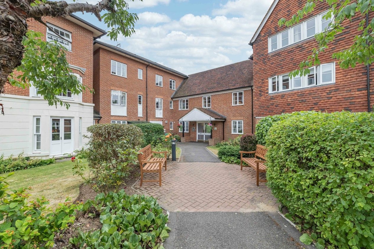 Properties For Sale in Station Road West Canterbury