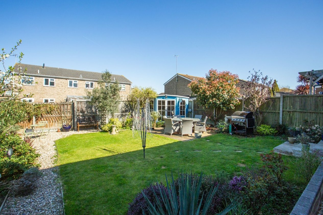 Properties For Sale in Steed Close Herne Bay