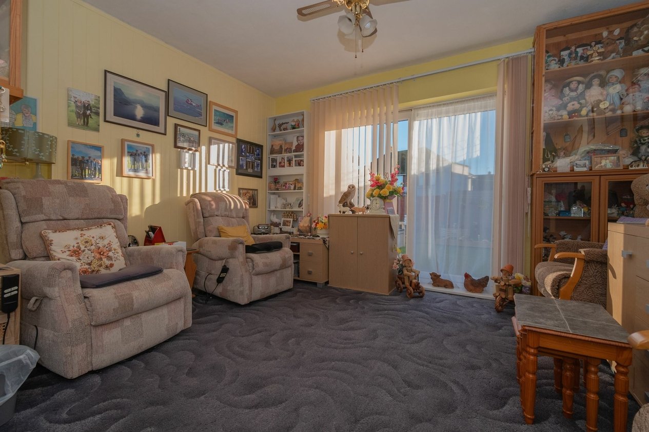 Properties For Sale in Stirling Way  Ramsgate