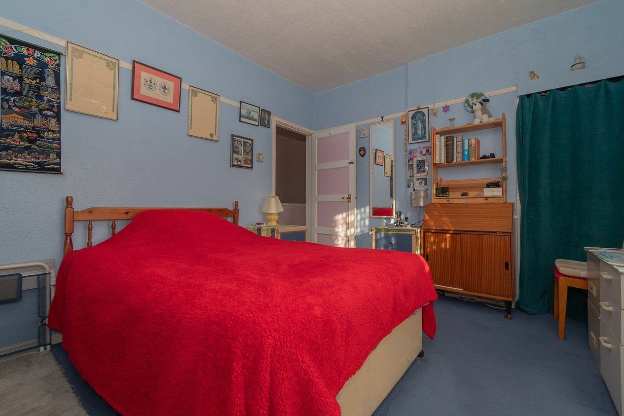 Properties For Sale in Stirling Way  Ramsgate