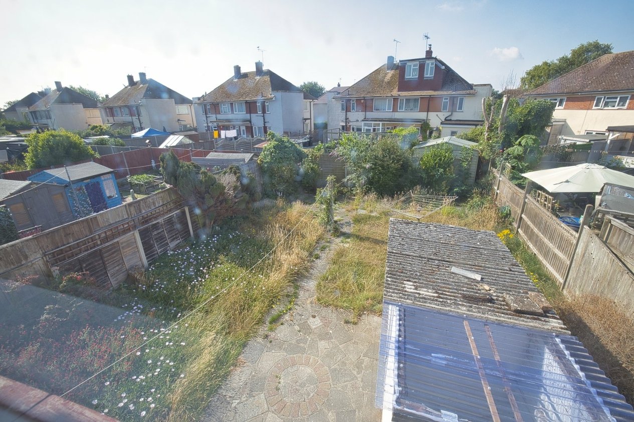 Properties For Sale in Stirling Way Ramsgate