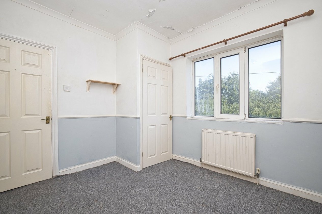 Properties For Sale in Stirling Way Ramsgate