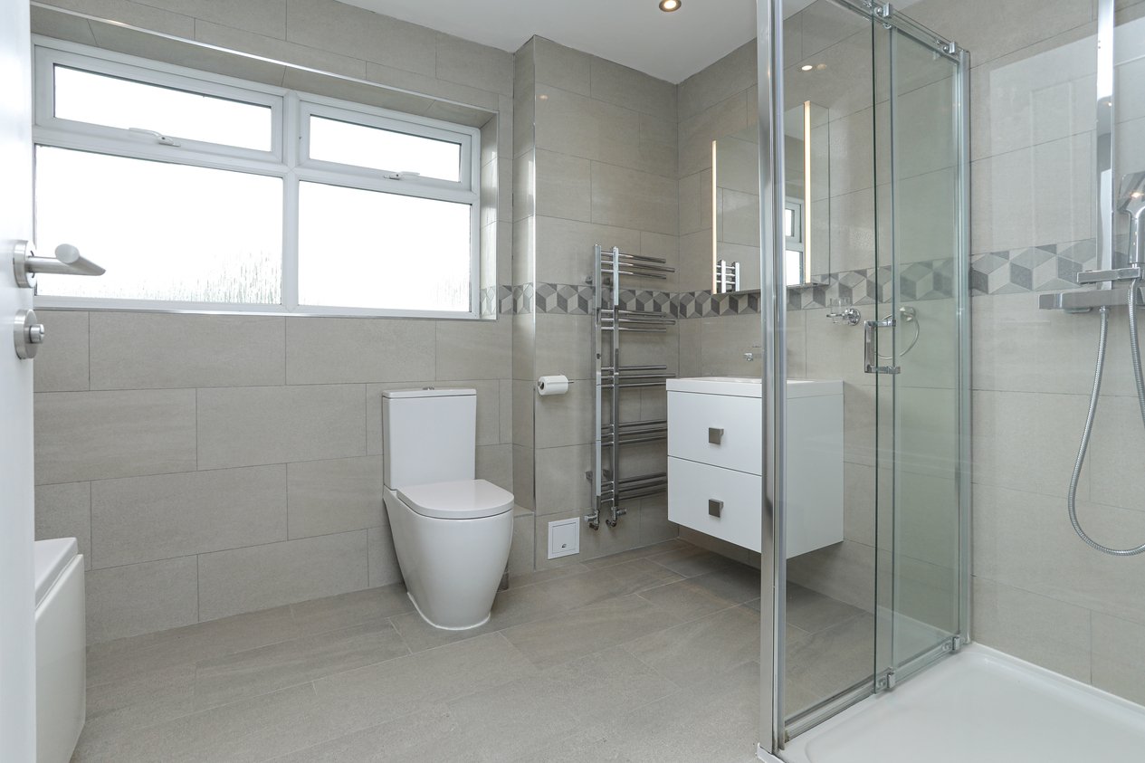 Properties Under Offer in Stodmarsh Road Canterbury