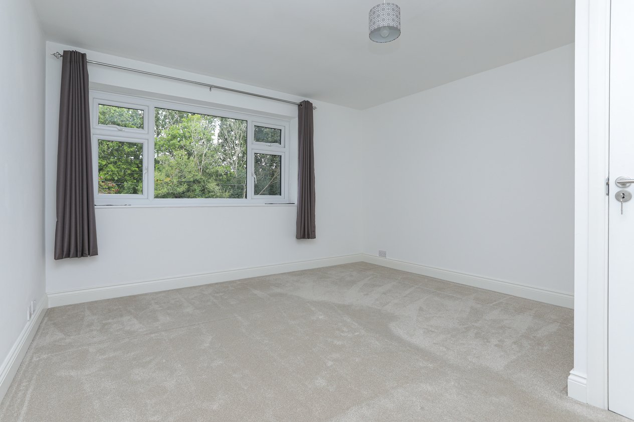 Properties Under Offer in Stodmarsh Road Canterbury