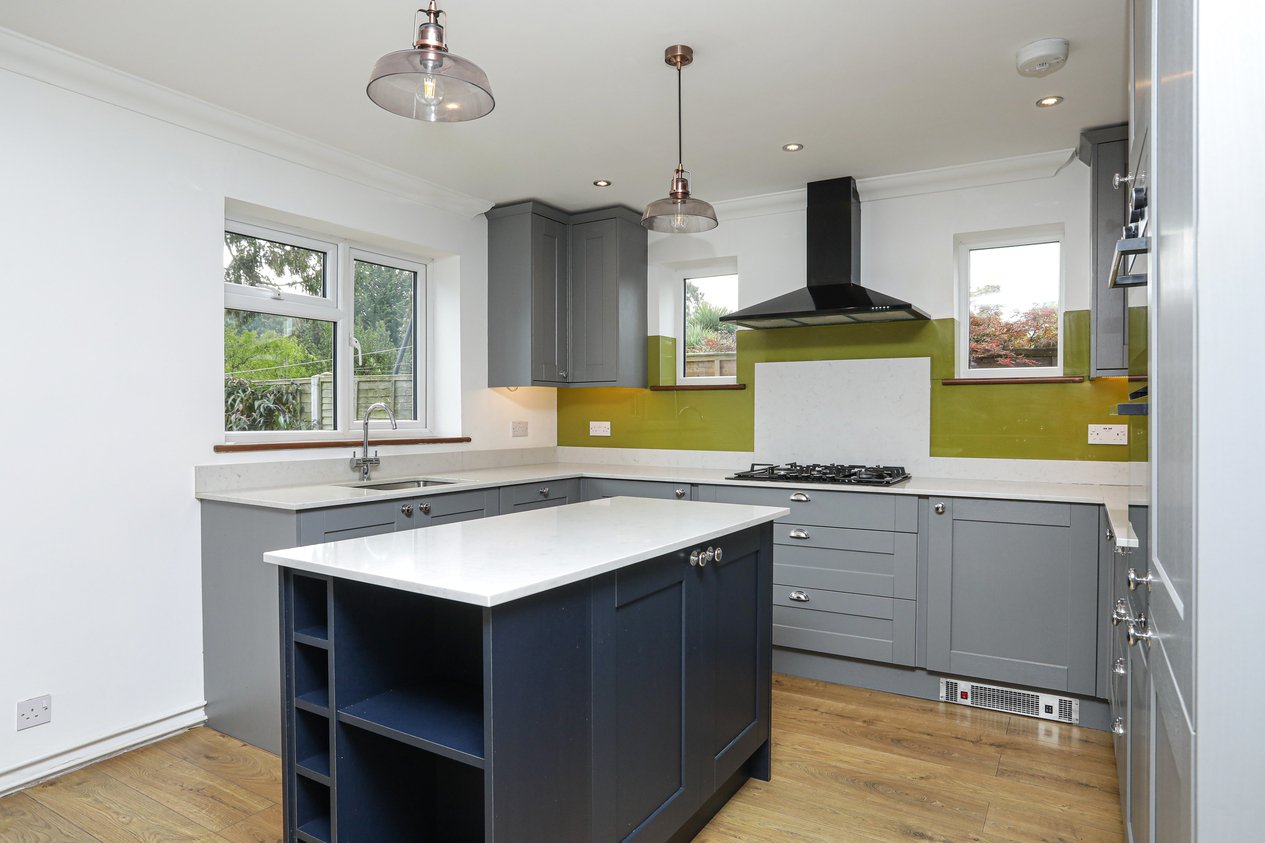 Properties Under Offer in Stodmarsh Road Canterbury