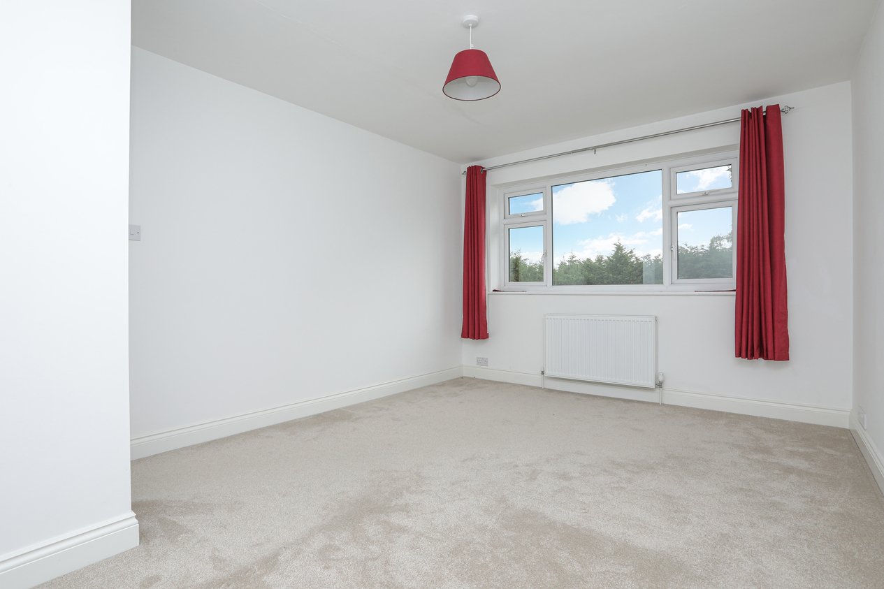 Properties Under Offer in Stodmarsh Road Canterbury