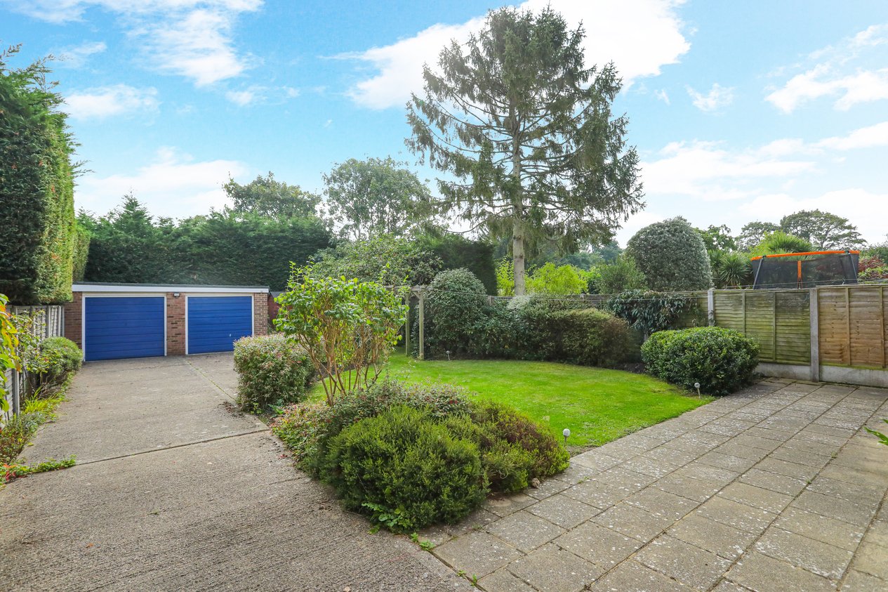 Properties Under Offer in Stodmarsh Road Canterbury