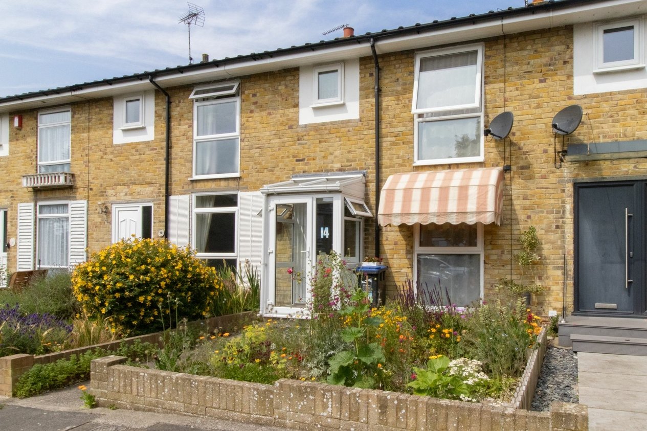 Properties For Sale in Stone Gardens  Broadstairs