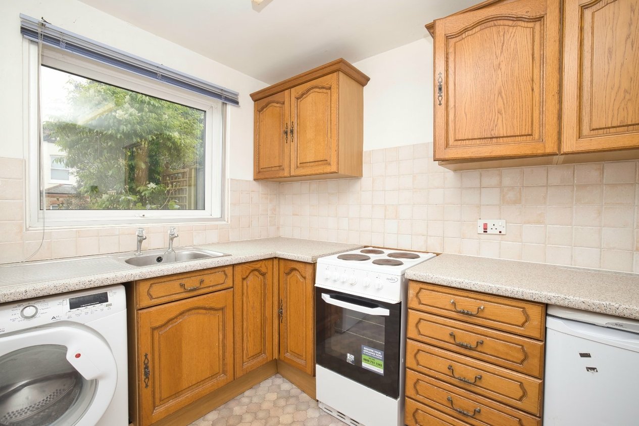Properties Under Offer in Stone Gardens Broadstairs
