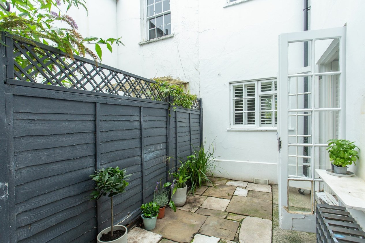 Properties For Sale in Stour Street  Canterbury