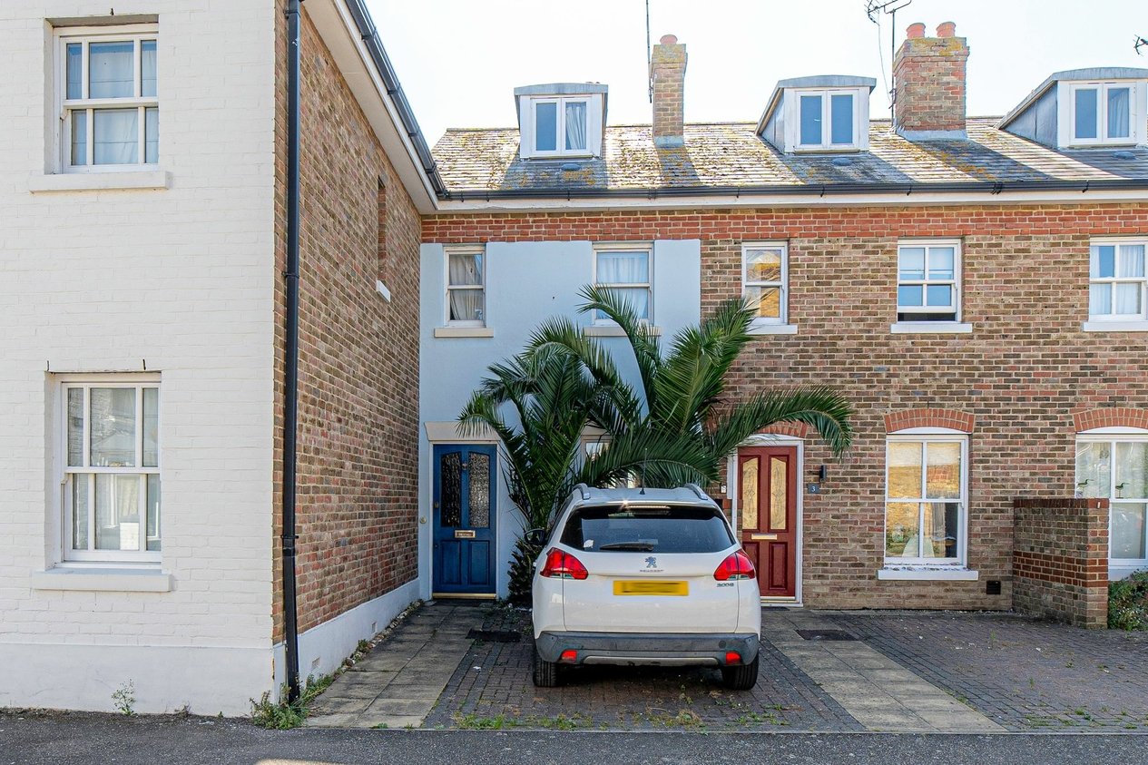 Properties Sold Subject To Contract in Stream Walk  Whitstable