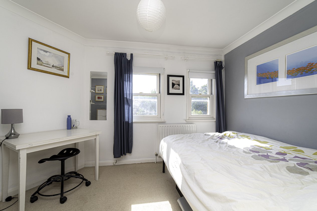 Properties For Sale in Stream Walk Whitstable
