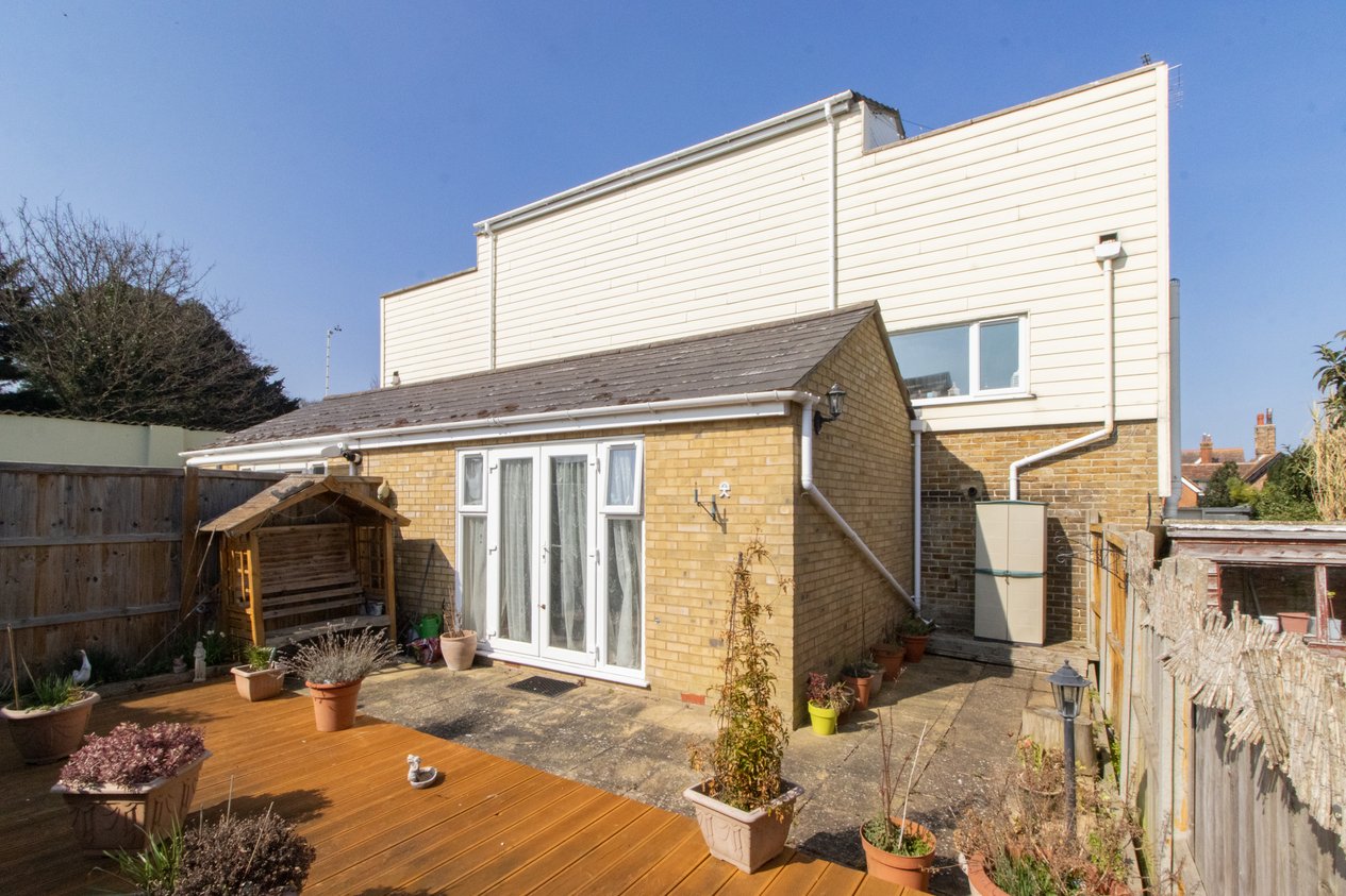Properties For Sale in Streete Court Westgate-On-Sea